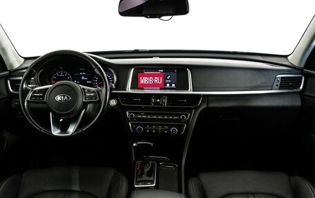 KIA Optima IV, 2018 год, 2 099 000 рублей, 10 фотография