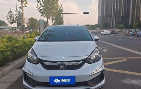 Honda Fit, 2022 год, 1 058 000 рублей, 2 фотография