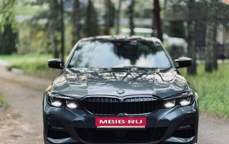 BMW 3 серия, 2020 год, 3 650 000 рублей, 2 фотография