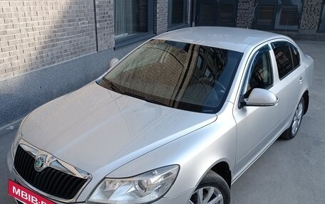 Skoda Octavia, 2010 год, 915 000 рублей, 2 фотография