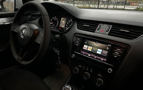 Skoda Octavia, 2018 год, 1 290 000 рублей, 7 фотография