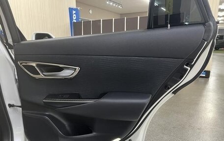 Toyota Crown, 2021 год, 2 930 000 рублей, 20 фотография