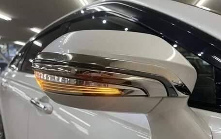 Toyota Crown, 2021 год, 2 930 000 рублей, 24 фотография