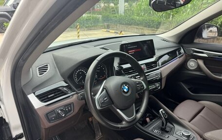 BMW X1, 2021 год, 2 600 000 рублей, 10 фотография