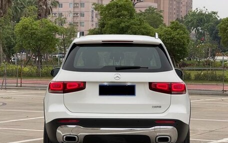 Mercedes-Benz GLB, 2021 год, 2 175 555 рублей, 5 фотография