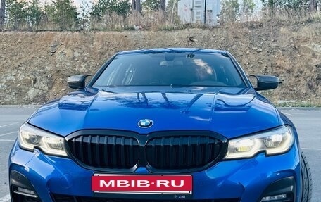 BMW 3 серия, 2019 год, 2 800 000 рублей, 2 фотография