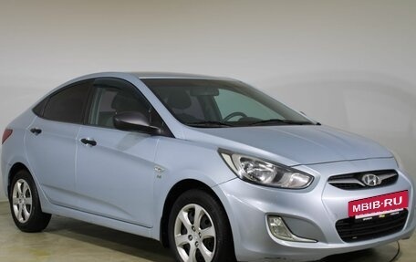 Hyundai Solaris II рестайлинг, 2012 год, 890 000 рублей, 3 фотография