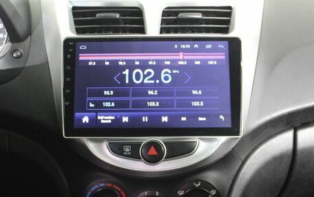 Hyundai Solaris II рестайлинг, 2012 год, 890 000 рублей, 11 фотография