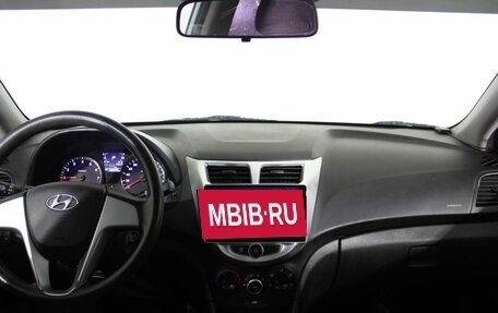 Hyundai Solaris II рестайлинг, 2012 год, 890 000 рублей, 10 фотография