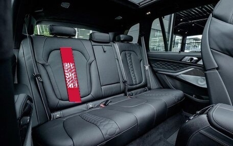 BMW X5 M, 2024 год, 17 000 000 рублей, 14 фотография