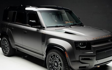 Land Rover Defender II, 2025 год, 29 250 000 рублей, 3 фотография