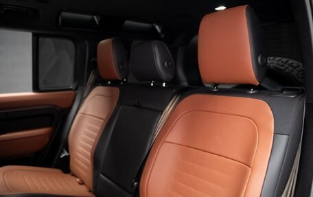 Land Rover Defender II, 2025 год, 29 250 000 рублей, 24 фотография