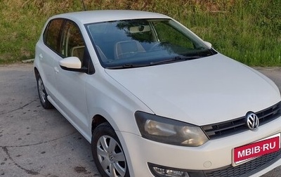 Volkswagen Polo VI (EU Market), 2011 год, 700 000 рублей, 1 фотография