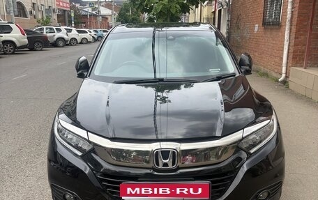 Honda Vezel, 2020 год, 2 500 000 рублей, 1 фотография