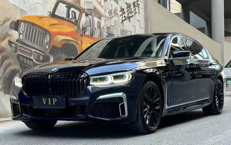 BMW 7 серия, 2021 год, 6 900 000 рублей, 1 фотография