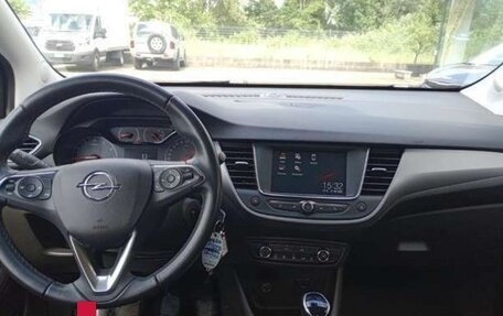 Opel Crossland X I, 2022 год, 1 877 560 рублей, 6 фотография