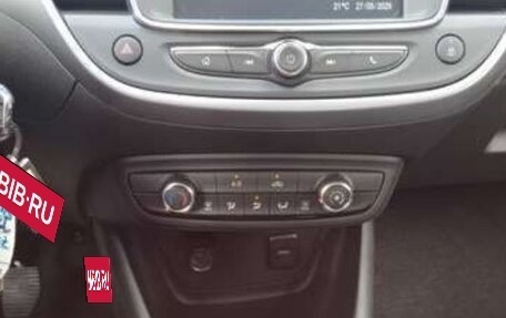 Opel Crossland X I, 2022 год, 1 877 560 рублей, 10 фотография