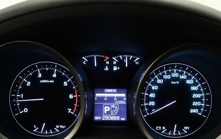 Toyota Land Cruiser 200, 2011 год, 3 050 000 рублей, 11 фотография