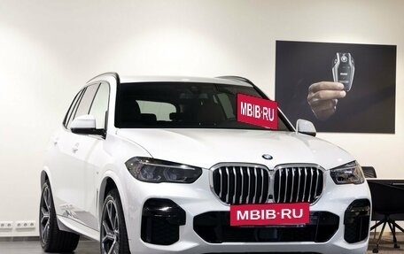 BMW X5, 2022 год, 10 300 000 рублей, 3 фотография