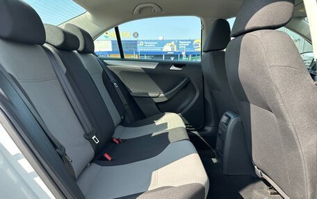 Volkswagen Jetta VI, 2016 год, 1 500 000 рублей, 4 фотография