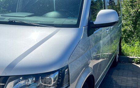 Volkswagen Multivan T5, 2012 год, 2 650 000 рублей, 4 фотография