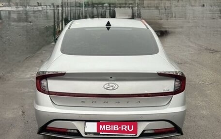Hyundai Sonata VIII, 2021 год, 2 500 000 рублей, 3 фотография