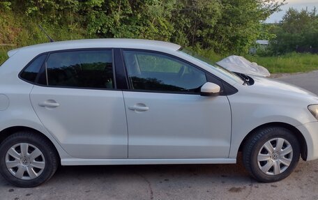Volkswagen Polo VI (EU Market), 2011 год, 700 000 рублей, 5 фотография