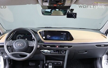 Hyundai Sonata VIII, 2021 год, 1 715 000 рублей, 12 фотография