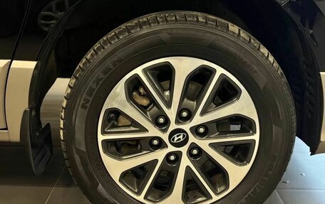 Hyundai Grand Starex Grand Starex I рестайлинг 2, 2019 год, 4 257 000 рублей, 7 фотография