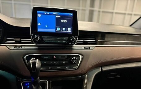 Hyundai Grand Starex Grand Starex I рестайлинг 2, 2019 год, 4 257 000 рублей, 15 фотография