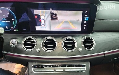 Mercedes-Benz E-Класс, 2021 год, 3 615 000 рублей, 10 фотография