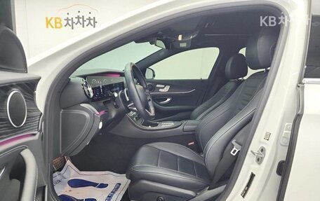 Mercedes-Benz E-Класс, 2021 год, 3 615 000 рублей, 11 фотография