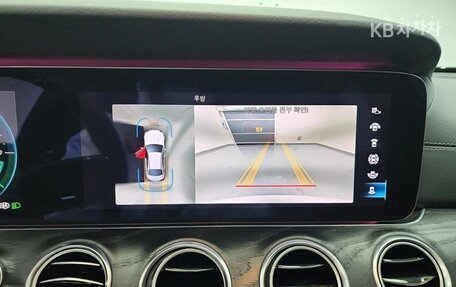 Mercedes-Benz E-Класс, 2021 год, 3 615 000 рублей, 20 фотография
