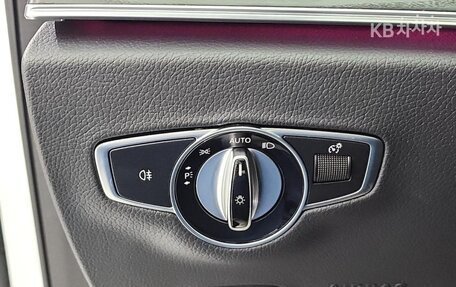 Mercedes-Benz E-Класс, 2021 год, 3 615 000 рублей, 15 фотография