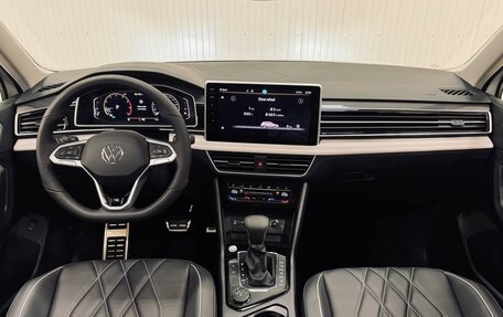 Volkswagen Tiguan II, 2023 год, 4 480 000 рублей, 4 фотография