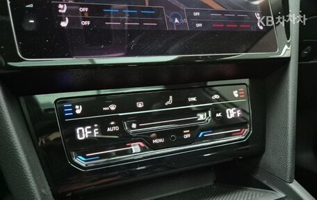 Volkswagen Passat B8 рестайлинг, 2021 год, 2 200 020 рублей, 10 фотография