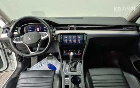 Volkswagen Passat B8 рестайлинг, 2021 год, 2 200 020 рублей, 5 фотография
