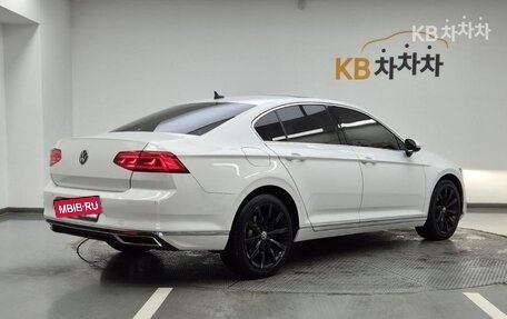 Volkswagen Passat B8 рестайлинг, 2021 год, 2 200 020 рублей, 4 фотография