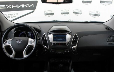 Hyundai ix35 I рестайлинг, 2013 год, 1 640 000 рублей, 12 фотография