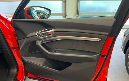 Audi e-tron I, 2020 год, 5 390 000 рублей, 15 фотография