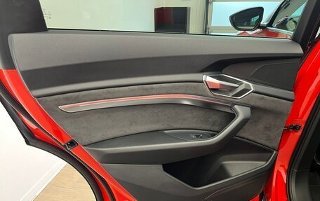Audi e-tron I, 2020 год, 5 390 000 рублей, 13 фотография
