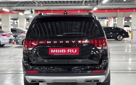 KIA Mohave I, 2022 год, 3 850 000 рублей, 7 фотография