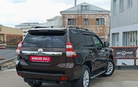 Toyota Land Cruiser Prado 150 рестайлинг 2, 2017 год, 4 200 000 рублей, 5 фотография