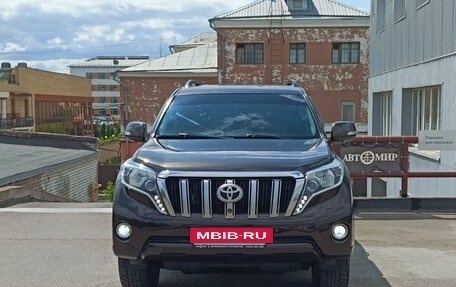 Toyota Land Cruiser Prado 150 рестайлинг 2, 2017 год, 4 200 000 рублей, 2 фотография