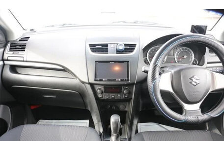 Suzuki Swift IV, 2013 год, 691 000 рублей, 4 фотография