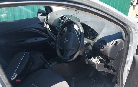 Mitsubishi Mirage VI рестайлинг, 2012 год, 280 000 рублей, 2 фотография