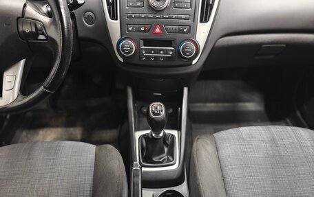 KIA cee'd I рестайлинг, 2011 год, 882 000 рублей, 14 фотография