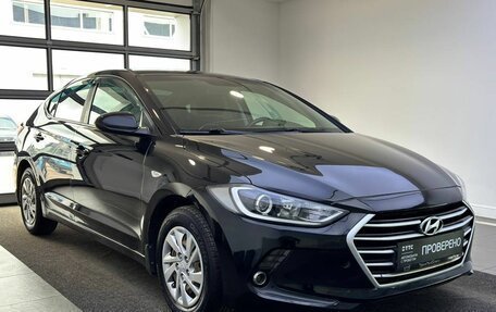 Hyundai Elantra VI рестайлинг, 2017 год, 1 299 000 рублей, 3 фотография
