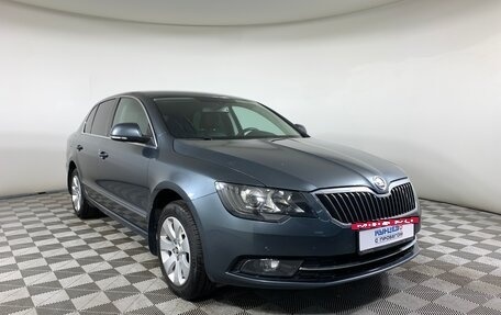 Skoda Superb III рестайлинг, 2014 год, 1 097 000 рублей, 3 фотография
