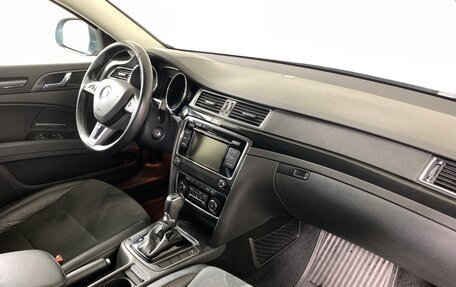 Skoda Superb III рестайлинг, 2014 год, 1 097 000 рублей, 13 фотография